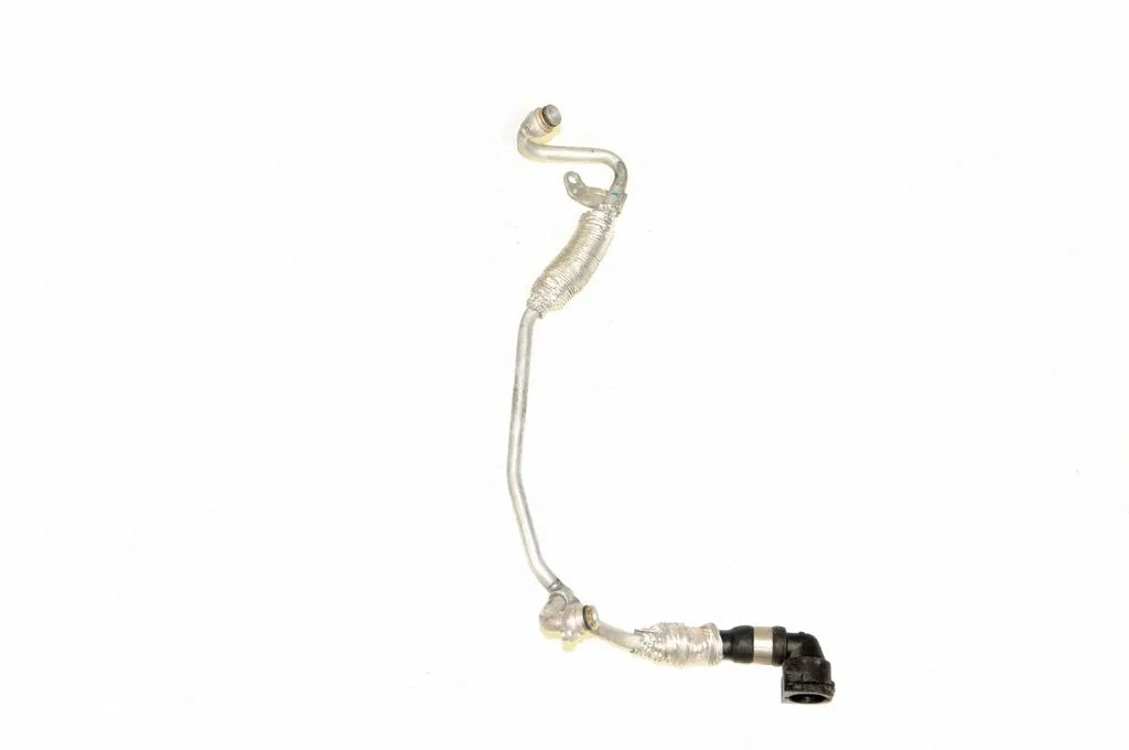 Air intake hose/pipe – BMW 4 Series F32 F33 (2013-2020)