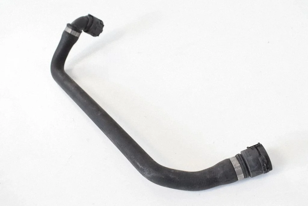 Šļūtene (-es)/ caurule (-es) – BMW 3. sērija E90 E91 (2005-2012)