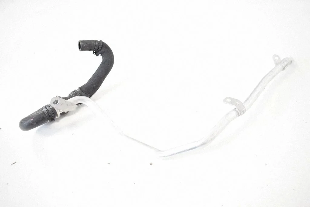 Air intake hose/pipe 8W0121485H