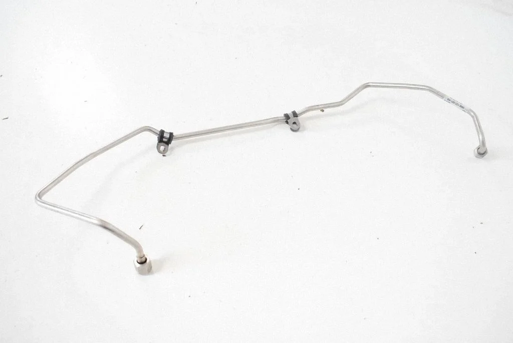 Air intake hose/pipe 06M127507