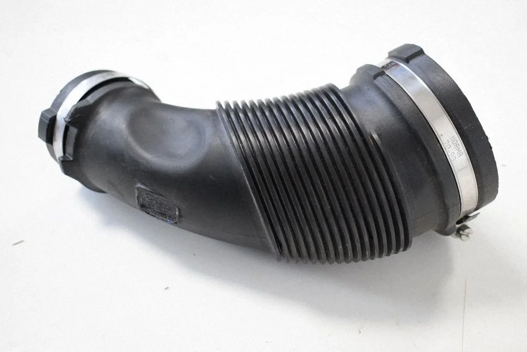 Air intake hose/pipe – Audi A4 Allroad B8 (2008-2016)