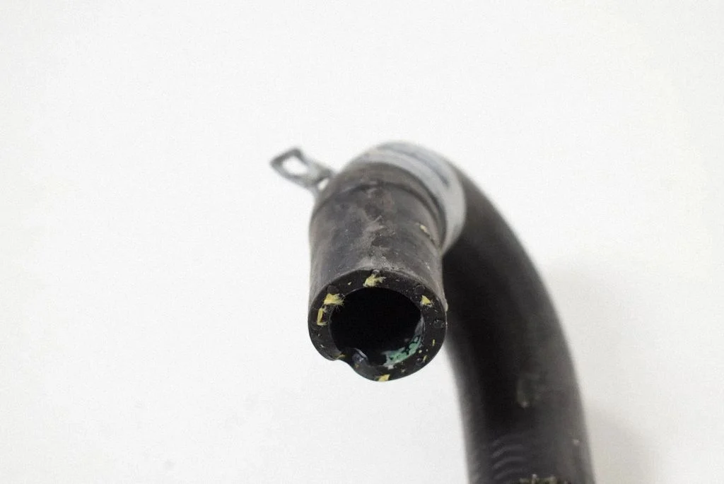 Air intake hose/pipe – Volvo XC90 (2014-)