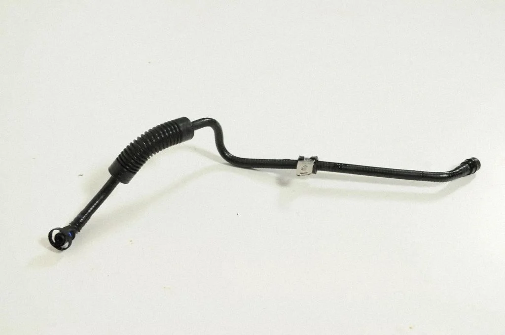 Air intake hose/pipe – BMW 4 Series F32 F33 (2013-2020)