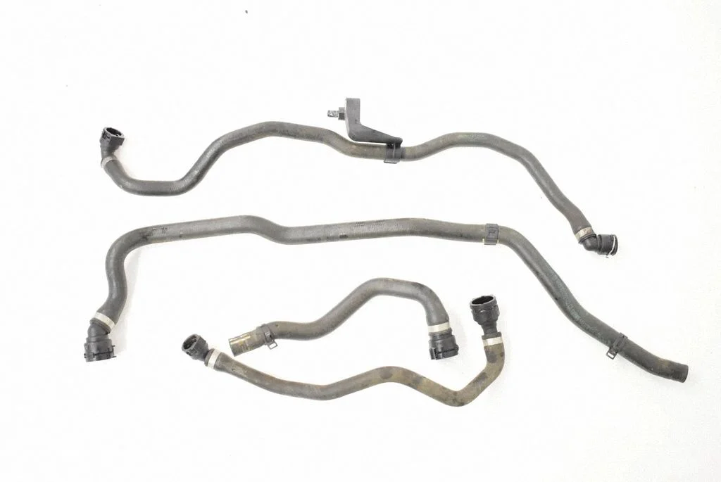 Šļūtene (-es)/ caurule (-es) – BMW 3. sērija F30 F35 F31 (2012-2018)