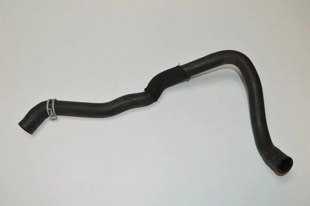 Air intake hose/pipe – Volkswagen Golf Plus (2005-2013)