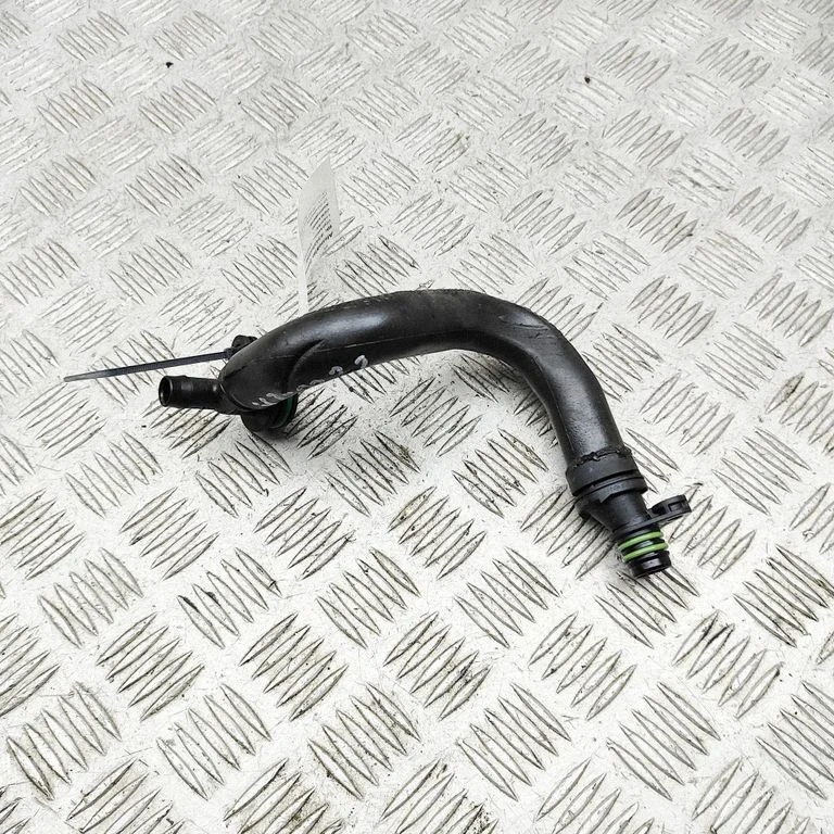 Kartera ventilācijas šļūtene 04E103474K
