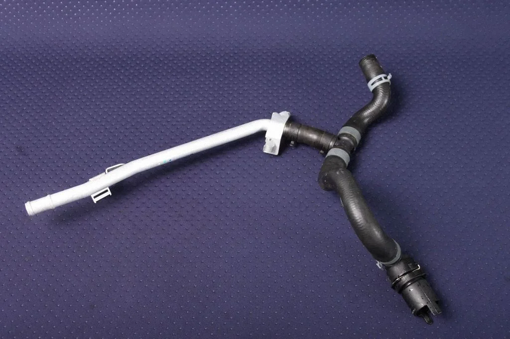 Air intake hose/pipe – Volkswagen e-Golf (2014-)