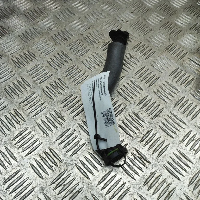 Breather hose/pipe 05C103474C