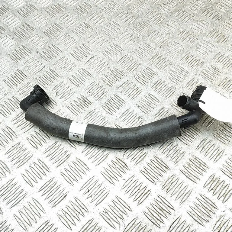 Karteri ventilatsiooni voolik – BMW 2-seeria G42 (2021-)