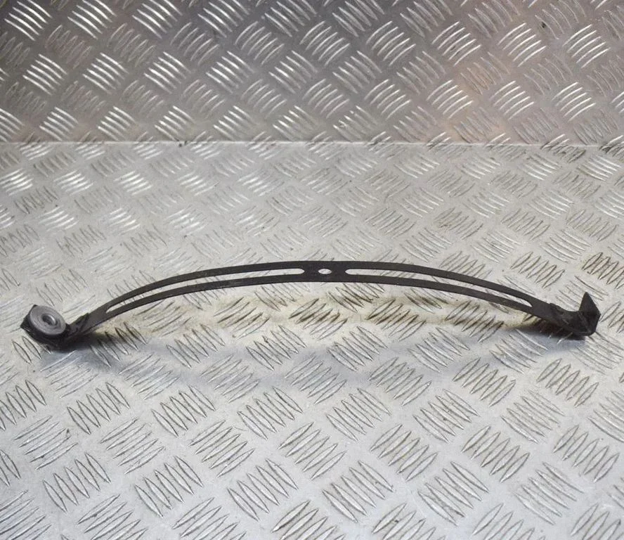 Kütusepaagi kinnitusklamber (-klambrid) – Porsche 911 992 (2019-)