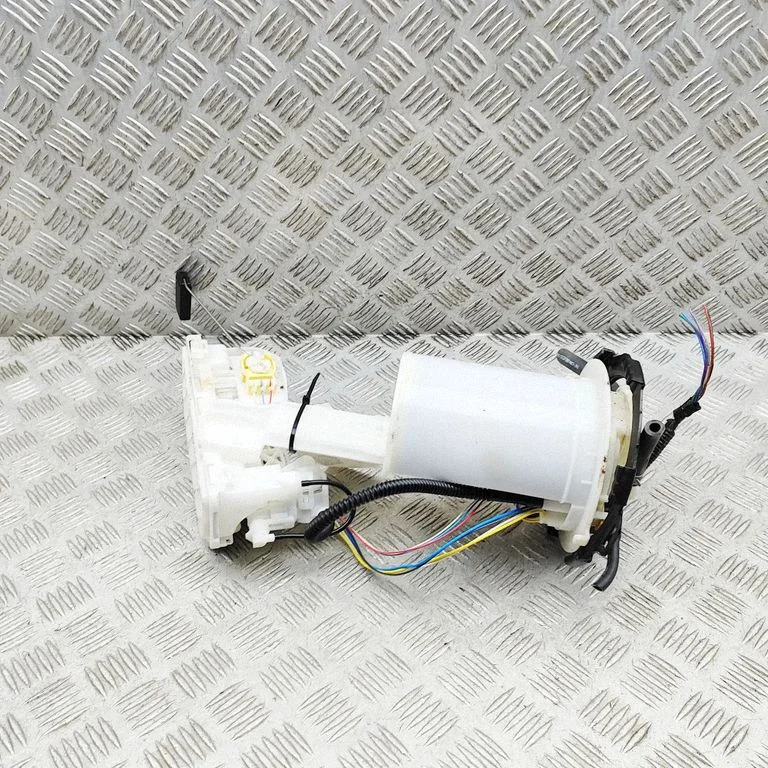 Kütusepump (paagis) – Toyota Yaris Cross (2020-)