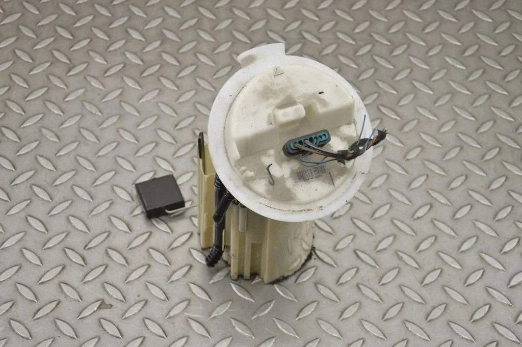 In-tank fuel pump – Mercedes-Benz C-Class AMG W204 (2007-2014)
