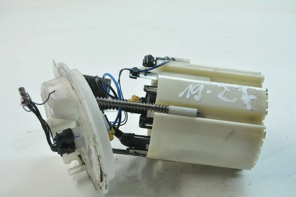In-tank fuel pump – Mercedes-Benz C-Class AMG W204 (2007-2014)