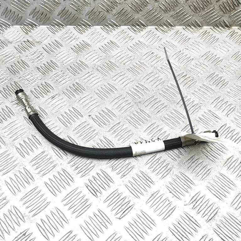 Fuel line pipe 8600440