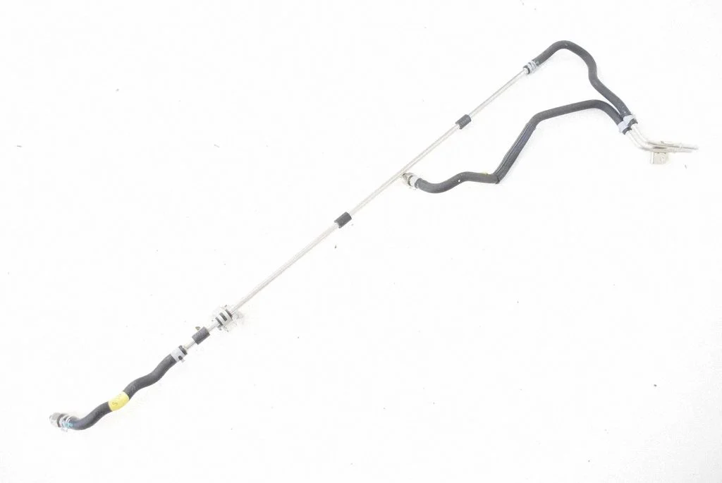 Degvielas caurule (-es) 3G0131552E