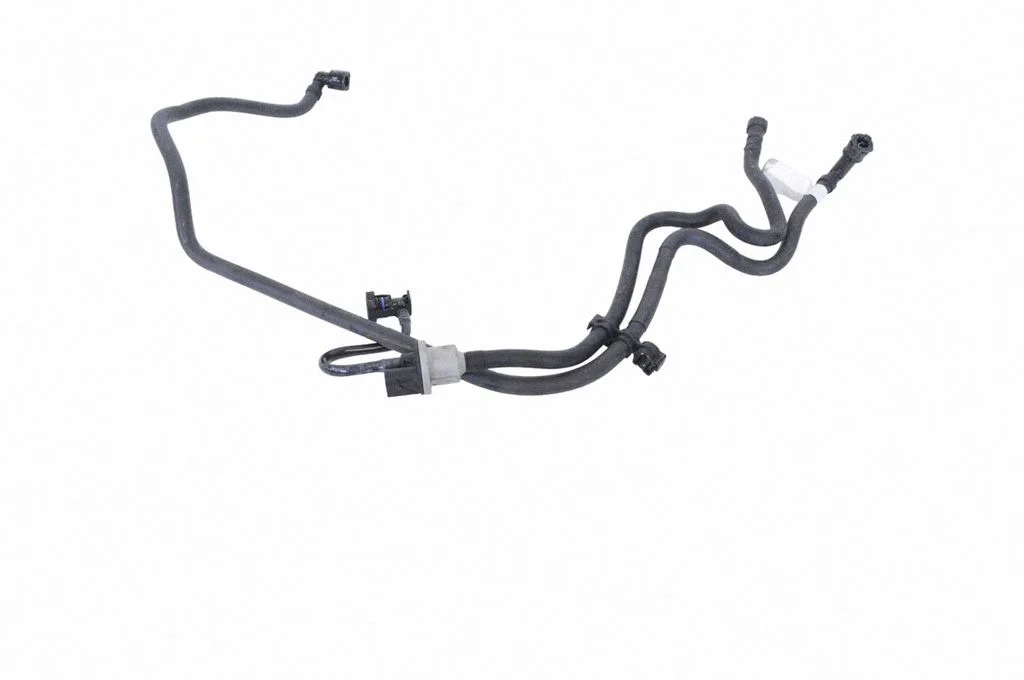 Degvielas caurule (-es) 05E133723K