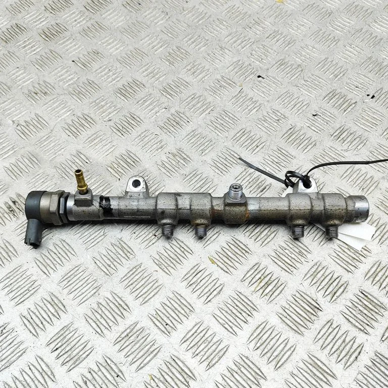Fuel main line pipe – Land Rover Range Rover L405 (2013-2021)