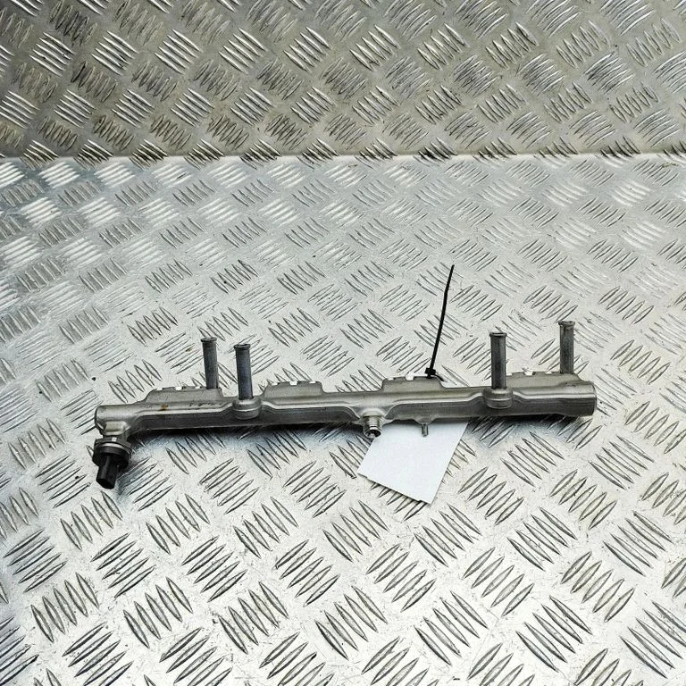 Kütuse magistraaltoru 8665633