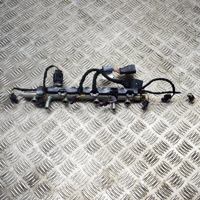 Fuel main line pipe – Volkswagen e-Golf (2014-)