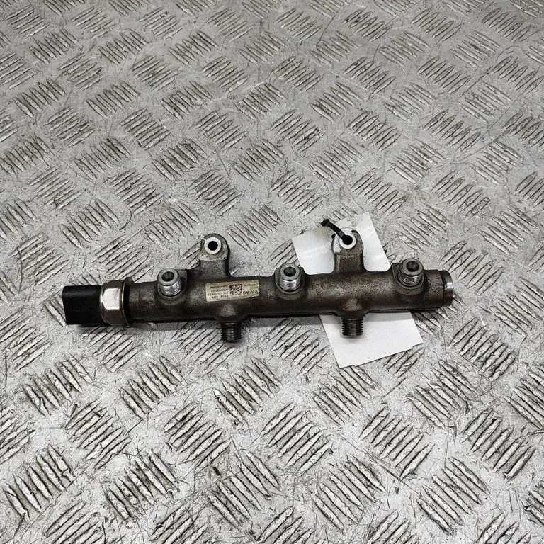 Fuel main line pipe 059130089CS