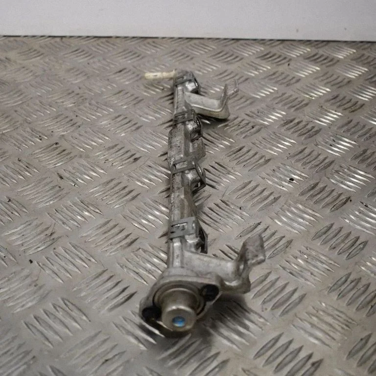 Fuel main line pipe 9D2809H487 – Ford Fusion (2006-2012)