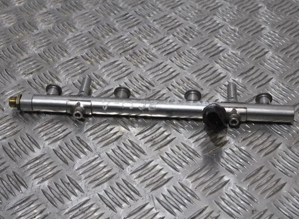 Fuel main line pipe – Audi A5 Sportback 8TA (2009-2016)
