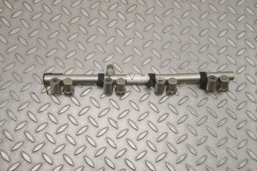 Kütuse magistraaltoru 12687248 – GMC Sierra IV (2019-)