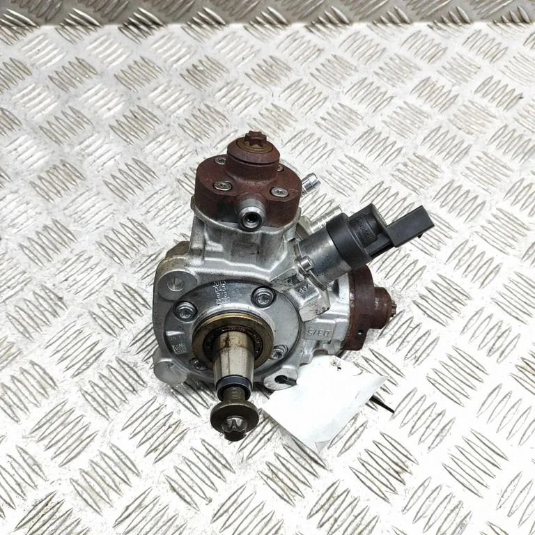 Fuel injection high pressure pump – BMW 4 Series F36 Gran coupe (2014-2017)