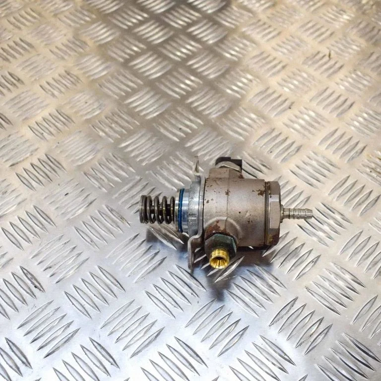 Fuel injection high pressure pump – Audi Q3 8U (2011-2016)