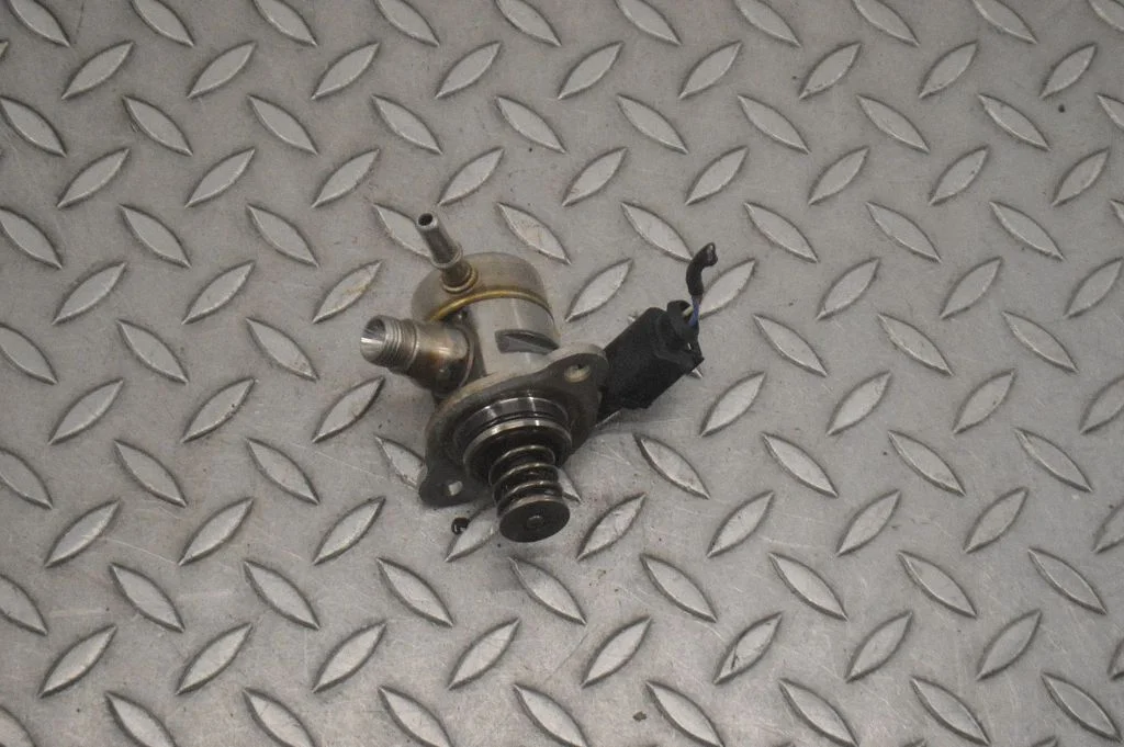 Kütuse kõrgsurvepump 1028562