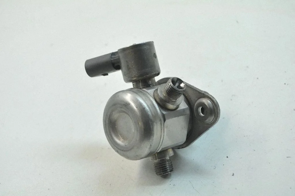 Kütuse kõrgsurvepump – BMW 5-seeria F10 F11 (2009-2016)