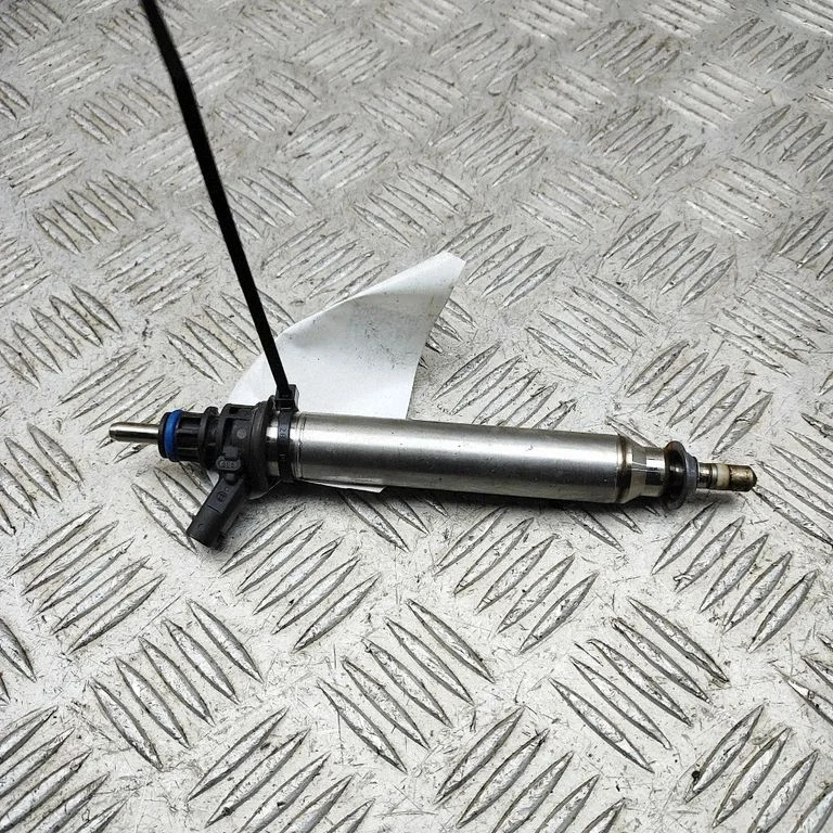 Fuel injector 0261500065