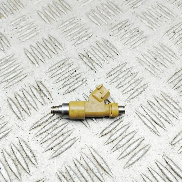 Fuel injector 6R839F593AD