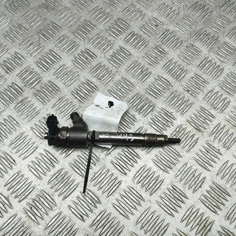 Fuel injector 55260836