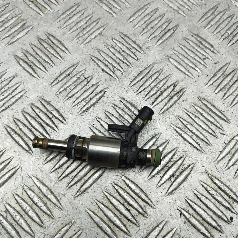 Sprausla (-as) (inžektors (-i)) 06G906036