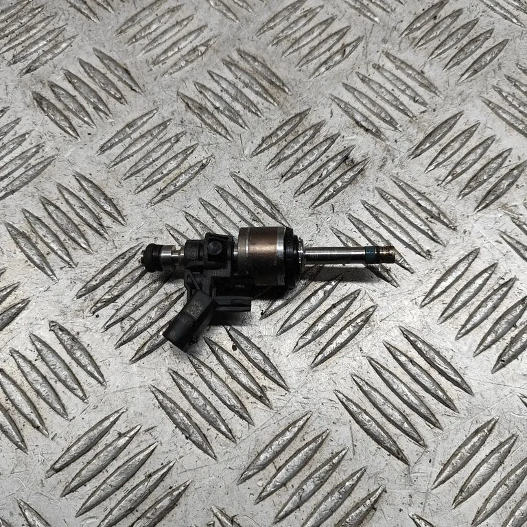 Sprausla (-as) (inžektors (-i)) 06N906A01