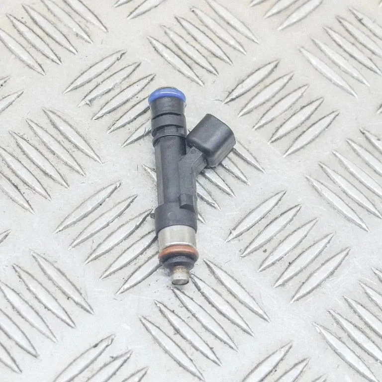 Fuel injector 0280158227