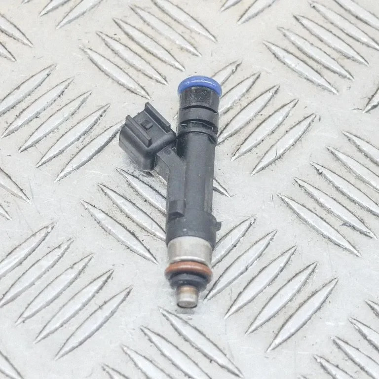 Fuel injector 0280158227