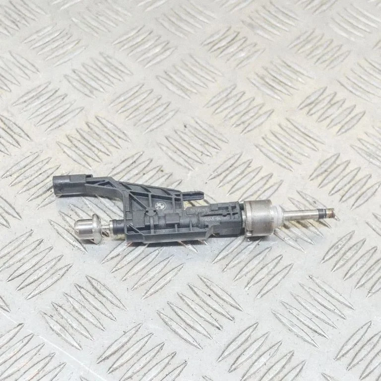 Fuel injector – BMW X1 F48 F49 (2015-2022)