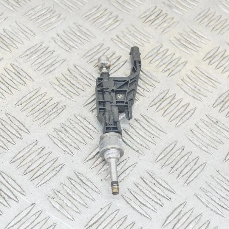 Fuel injector – BMW X1 F48 F49 (2015-2022)