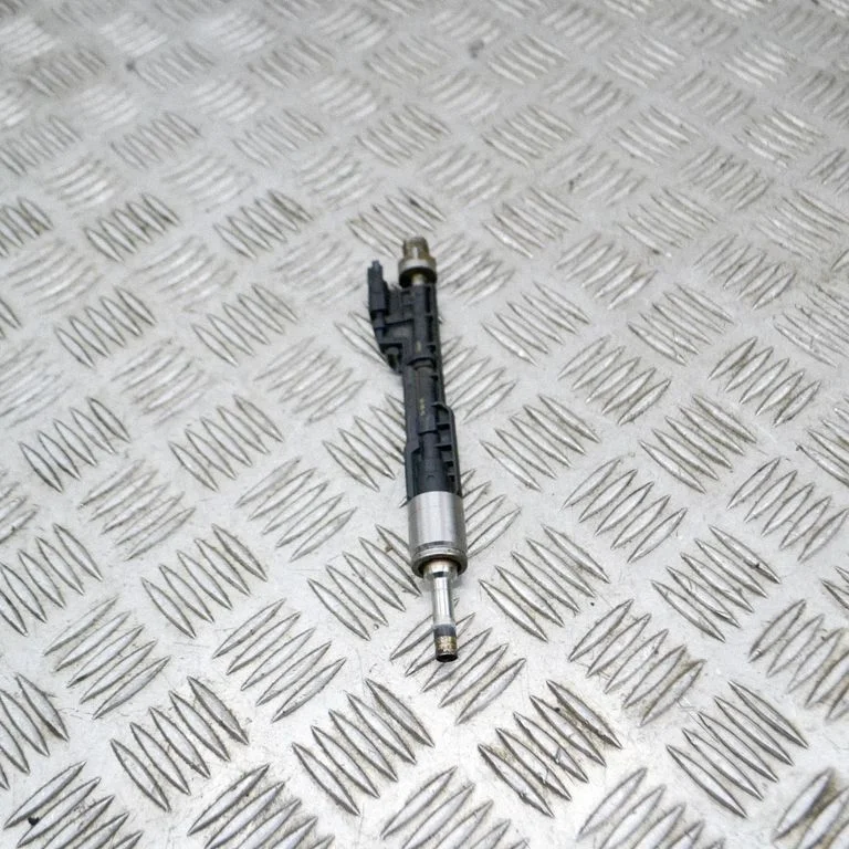 Sprausla (-as) (inžektors (-i)) 0261500186