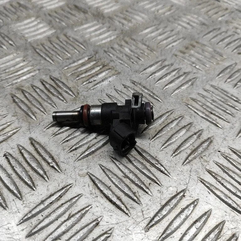 Sprausla (-as) (inžektors (-i)) – Audi A3 S3 8V (2013-2019)