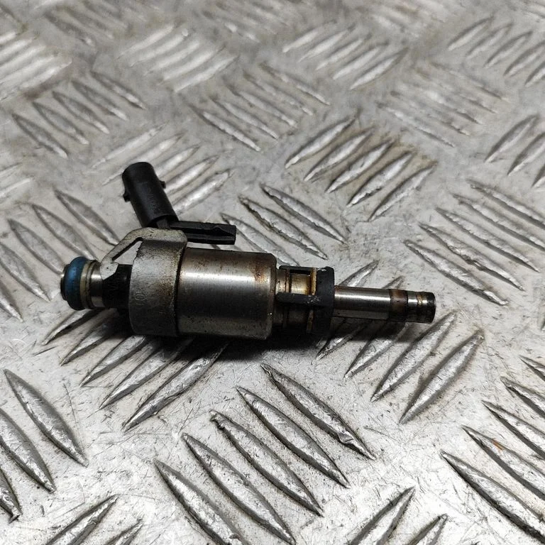 Fuel injector – Audi A3 S3 8V (2013-2019)