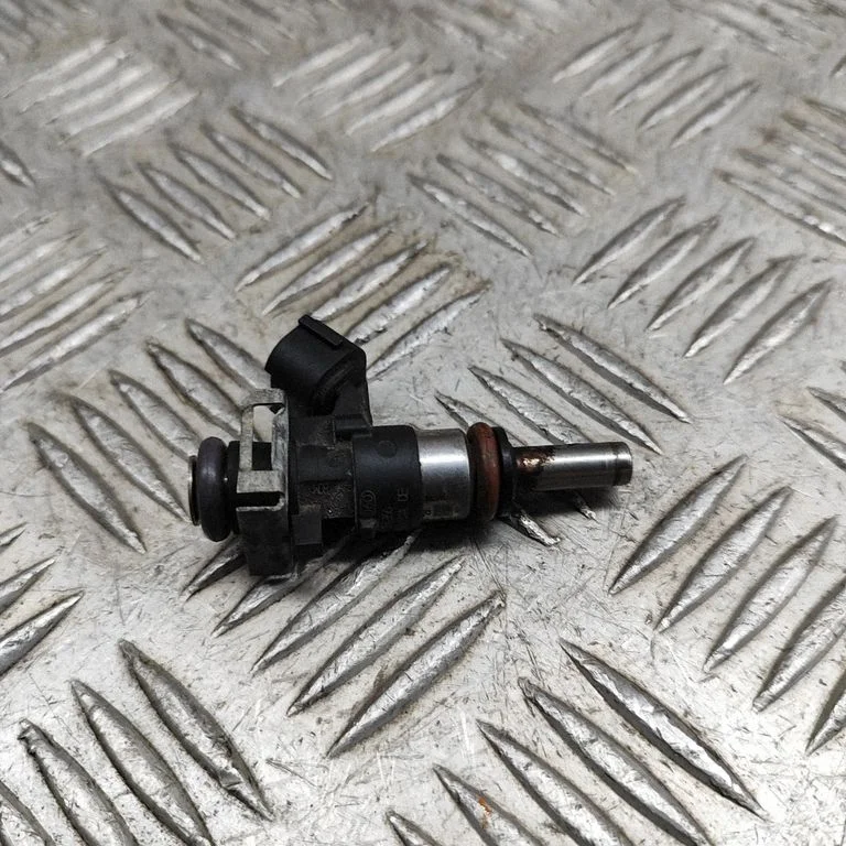 Sprausla (-as) (inžektors (-i)) – Audi A3 S3 8V (2013-2019)