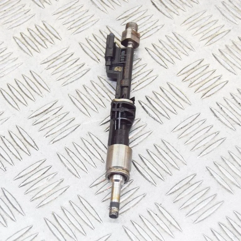 Wtryskiwacz – BMW Seria 3 E92 E93 (2005-2014)