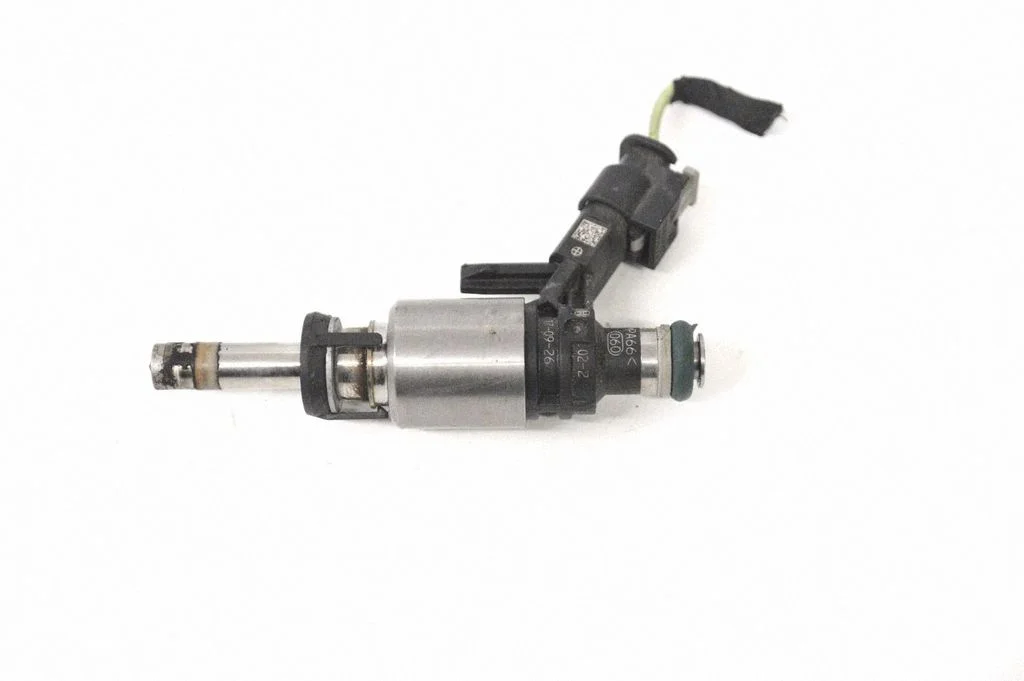 Sprausla (-as) (inžektors (-i)) – Audi A4 S4 B9 (2015-2019)