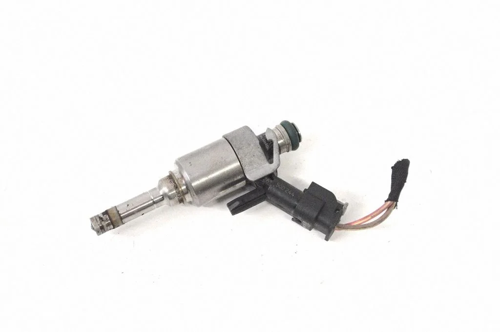 Sprausla (-as) (inžektors (-i)) – Audi A4 S4 B9 (2015-2019)