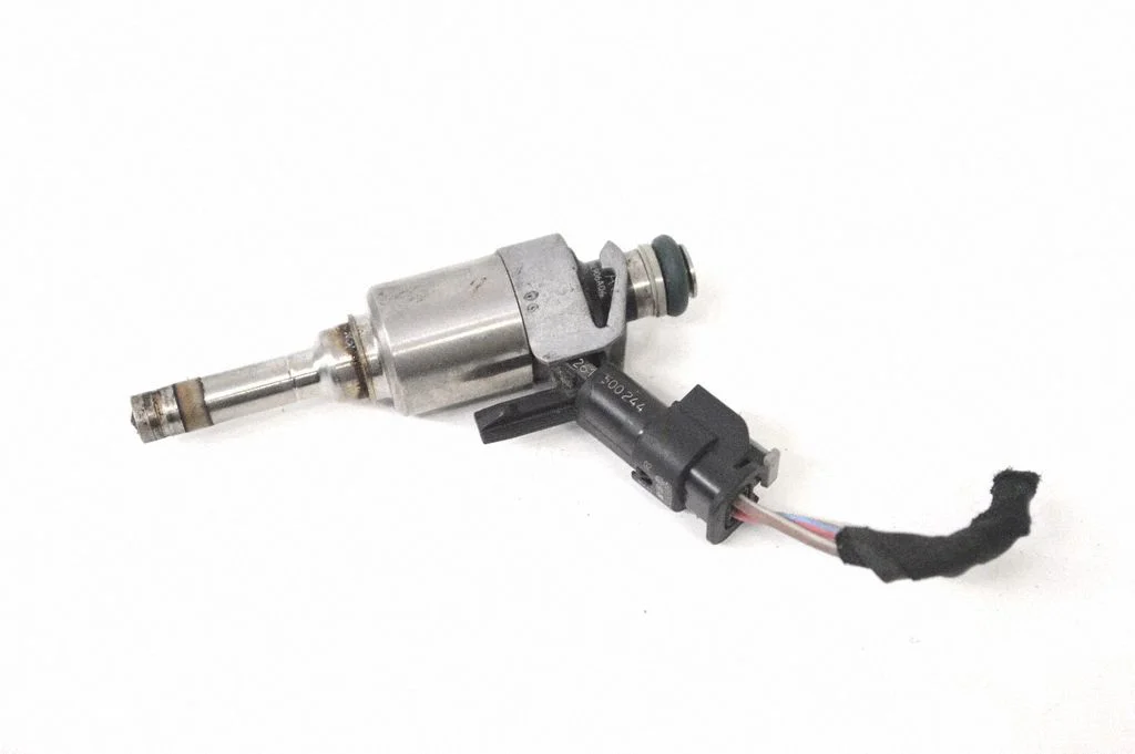 Sprausla (-as) (inžektors (-i)) – Audi A4 S4 B9 (2015-2019)