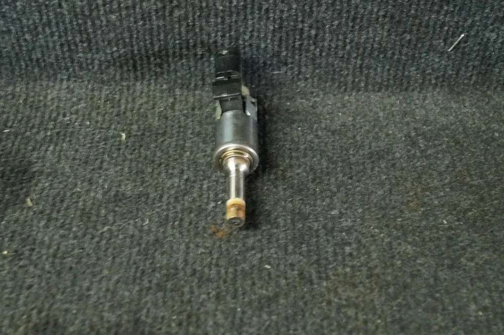 Pihustite (düüside) komplekt – Volkswagen Golf Plus (2005-2013)