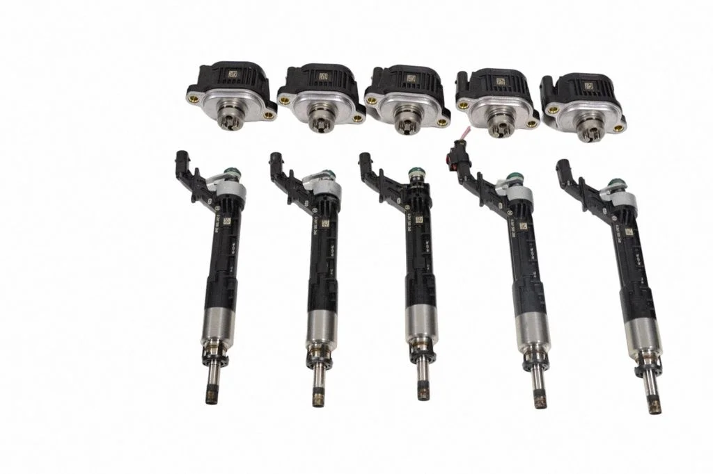 Fuel injectors set 0261500268